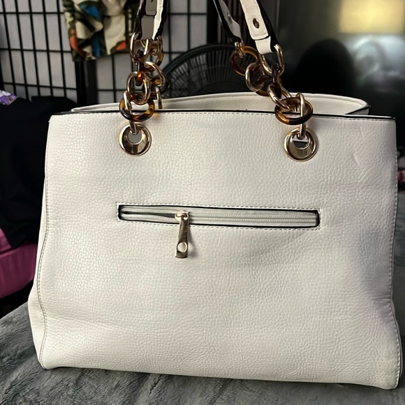 Noatd | Bags | Noatd 883628 No 8833313 Hand Bag Magnetic Clasp